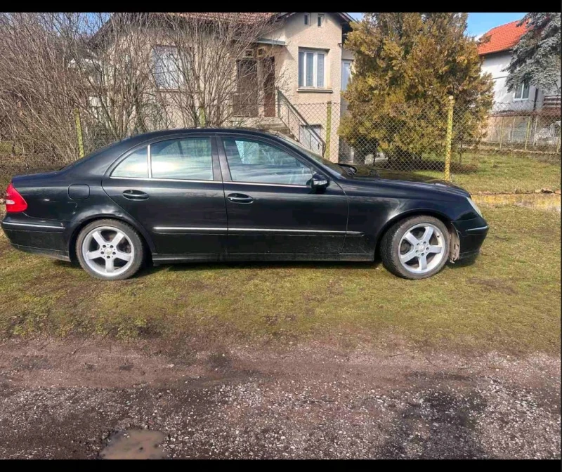 Mercedes-Benz E 320, снимка 6 - Автомобили и джипове - 53502111