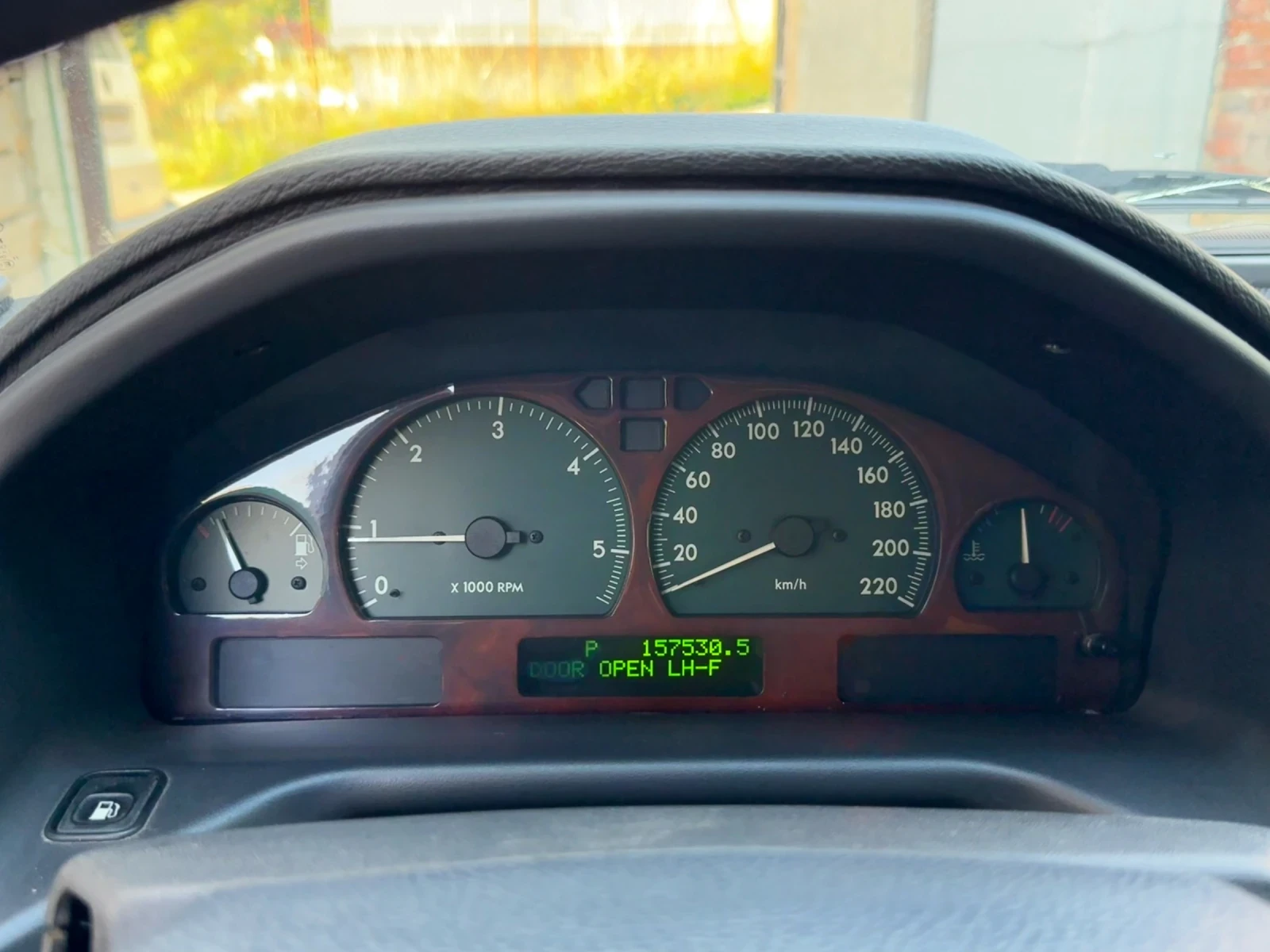 Land Rover Range rover 2.5D Automatic, снимка 16 - Автомобили и джипове - 34702957