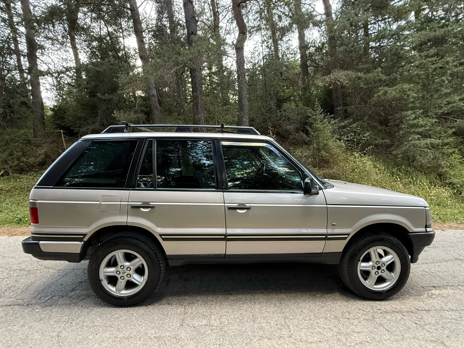 Land Rover Range rover 2.5D Automatic, снимка 6 - Автомобили и джипове - 34702957