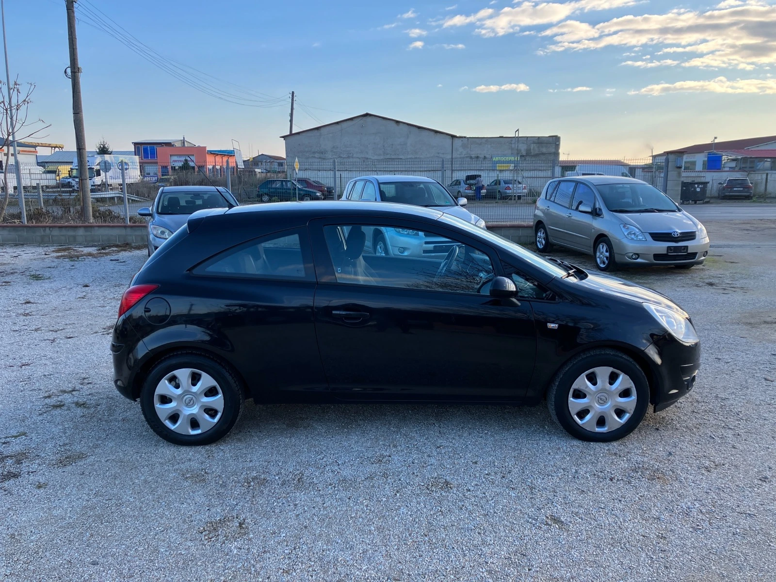 Opel Corsa 1.2i - изображение 9