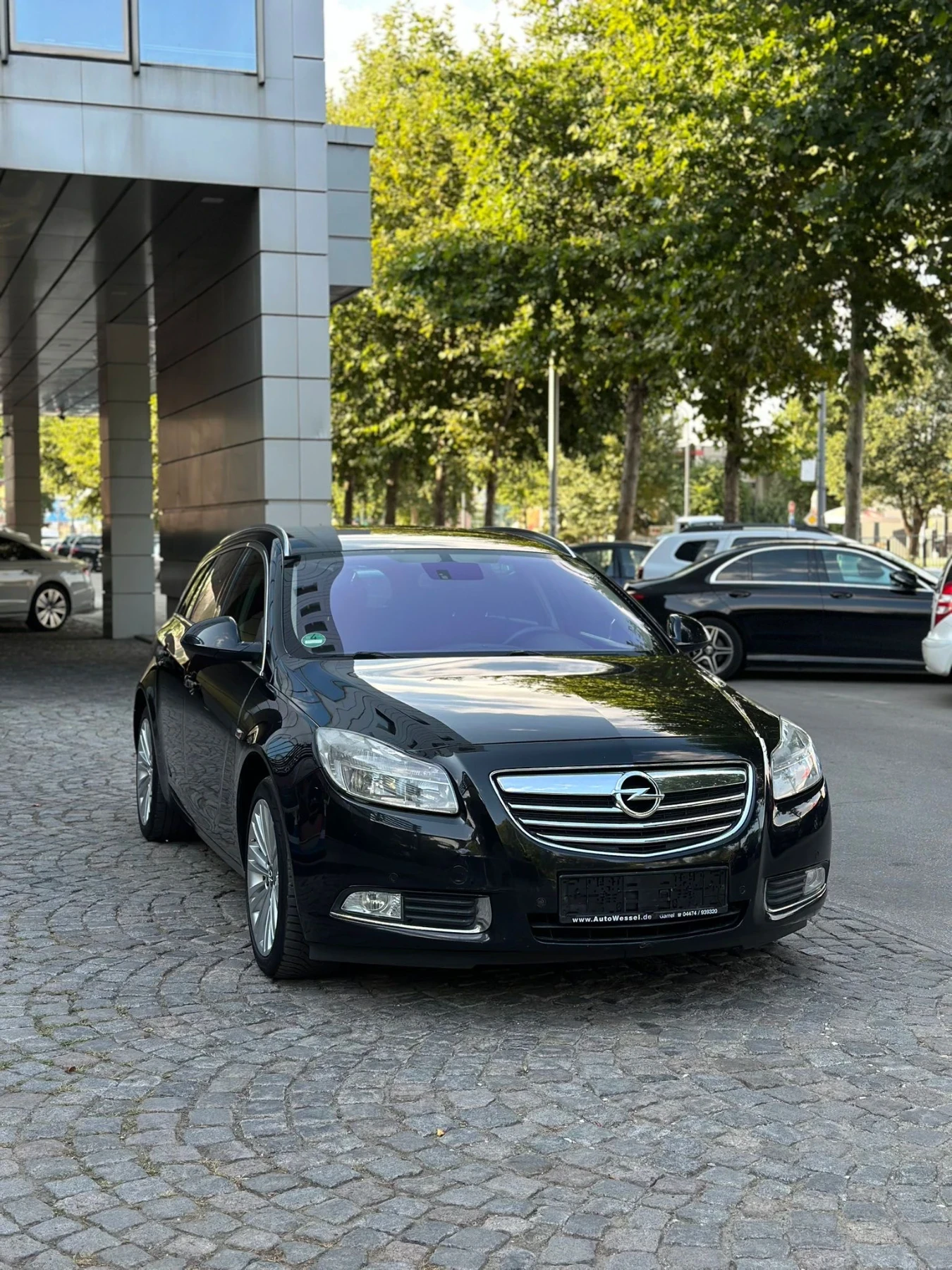 Opel Insignia 2.0CDTi Navi* Avtomatik - изображение 2