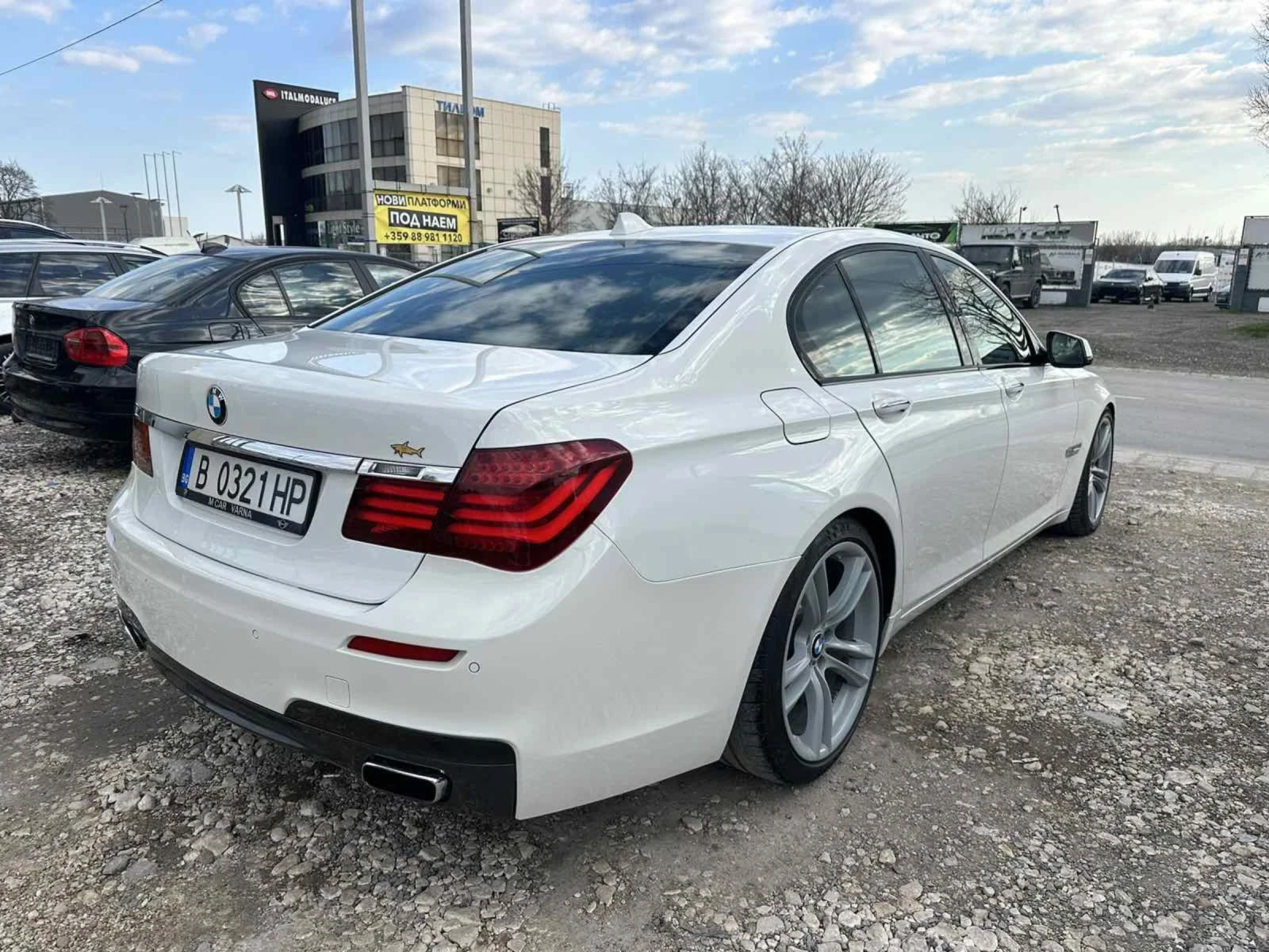 BMW 740 Xdrive - изображение 3