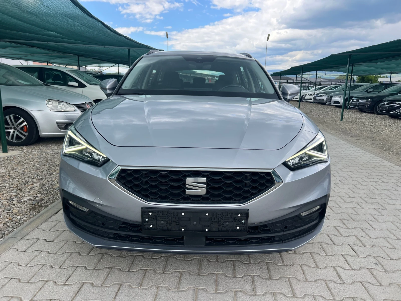 Seat Leon 2.0TDi 150kc NAVi DSG Лизинг - изображение 2