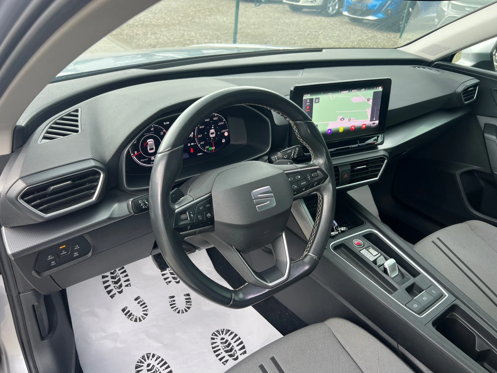 Seat Leon 2.0TDi 150kc NAVi DSG Лизинг - изображение 8