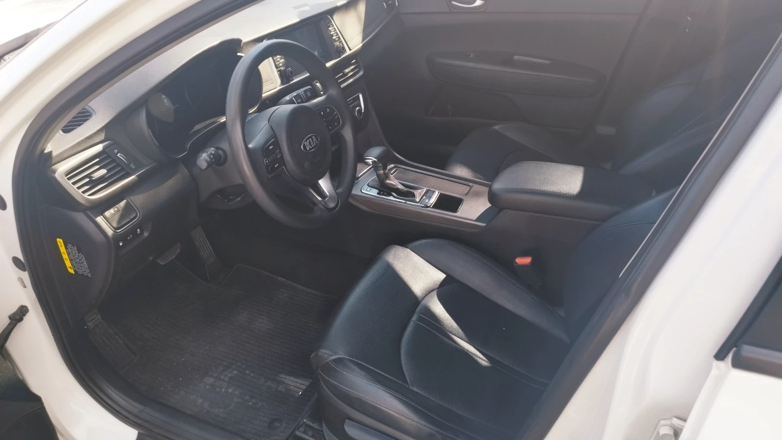 Kia K5 K5 втора генерация 2.0LPi Газ - изображение 6