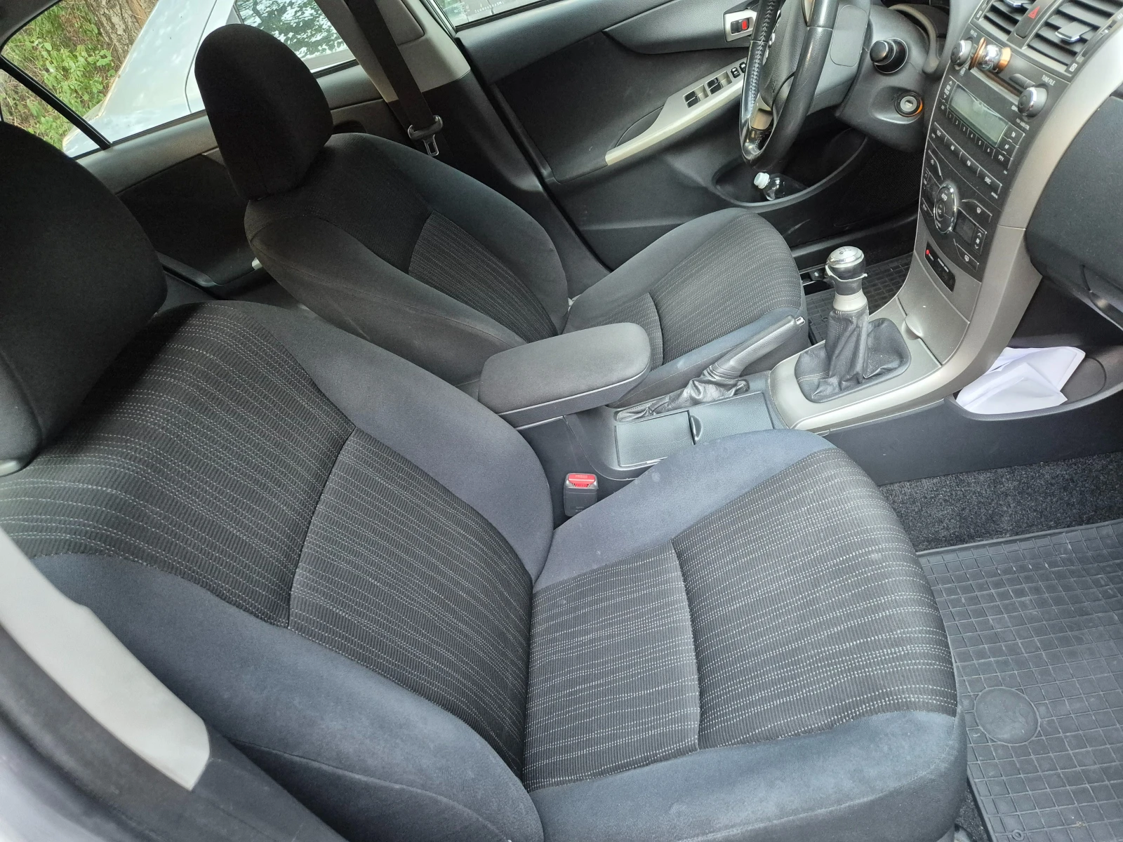 Toyota Corolla  - изображение 8