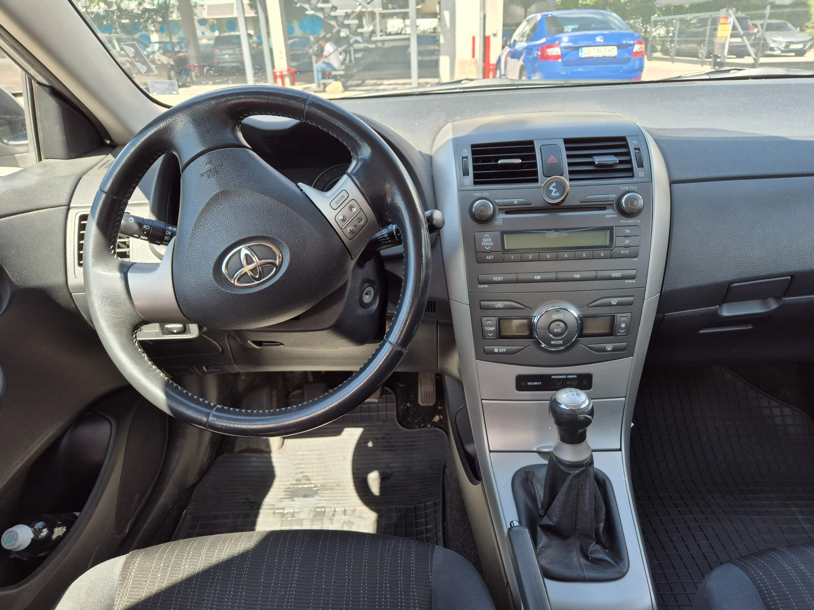 Toyota Corolla  - изображение 4