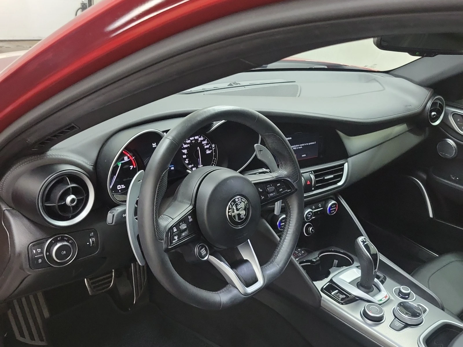 Alfa Romeo Giulia VELOCE* * CARFAX* * АВТОКРЕДИТ* *  - изображение 9