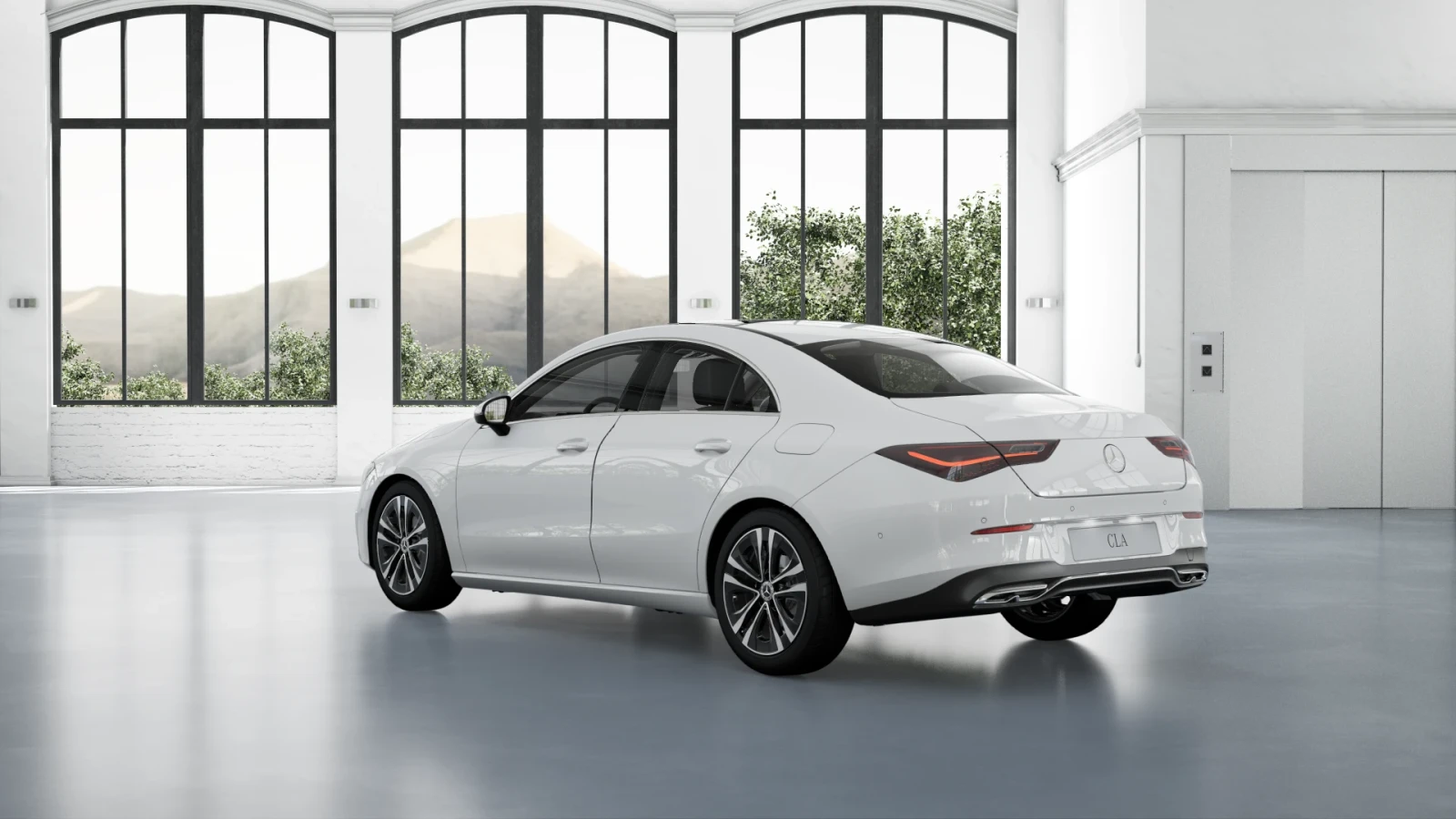 Mercedes-Benz CLA 180  - изображение 6