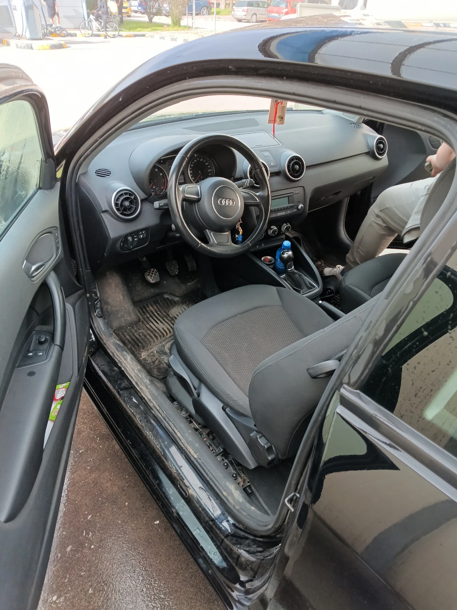 Audi A1 1.2 Турбо бензин , снимка 6 - Автомобили и джипове - 54126457