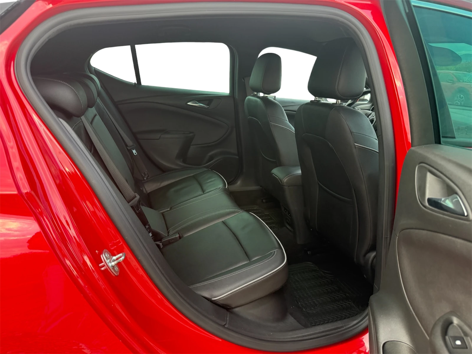 Opel Astra 1.6/136hp/Innovation/Full option, снимка 9 - Автомобили и джипове - 54642937