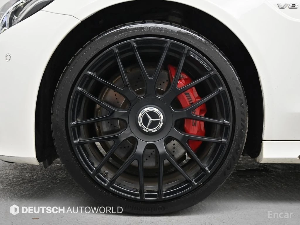 Mercedes-Benz C 63 AMG S* CARBON* 3D* BURMESTER* LANE* ASSIST* , снимка 5 - Автомобили и джипове - 54683531