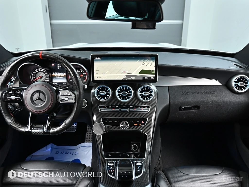 Mercedes-Benz C 63 AMG S* CARBON* 3D* BURMESTER* LANE* ASSIST* , снимка 7 - Автомобили и джипове - 54683531