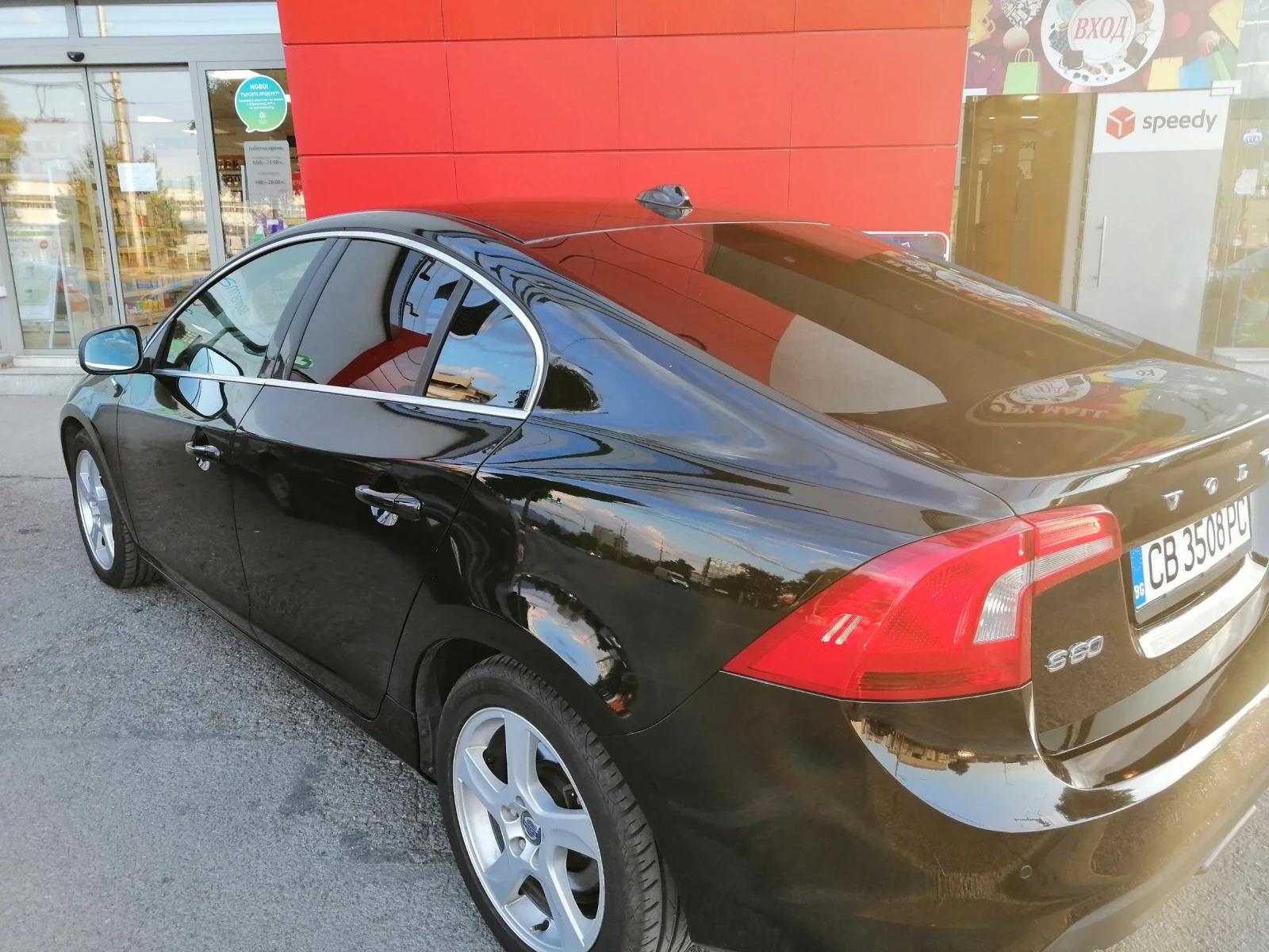 Volvo S60 2.0Т, снимка 3 - Автомобили и джипове - 54721456