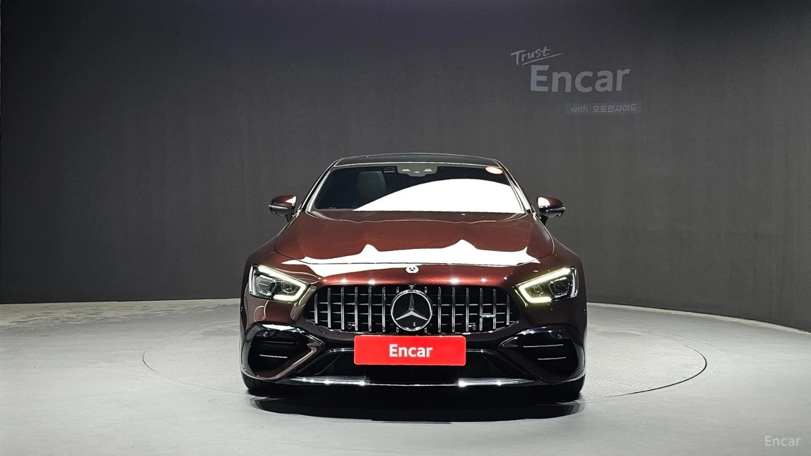 Mercedes-Benz AMG GT 43* 4MATIC+ * SPECIAL EDITION* 360* HUD* BURMESTER, снимка 3 - Автомобили и джипове - 55485614