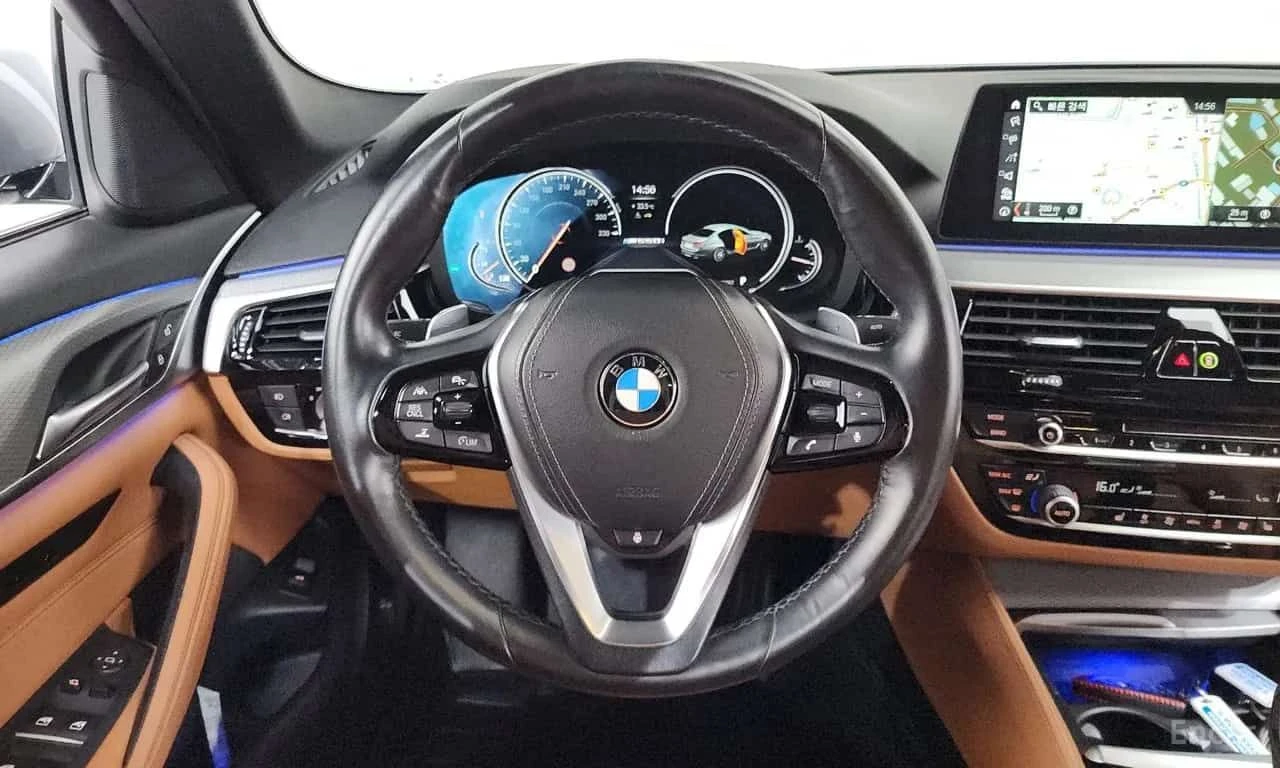 BMW 530 * 530i M Sport Package * ЦЕНА ДО БГ, снимка 7 - Автомобили и джипове - 55578009