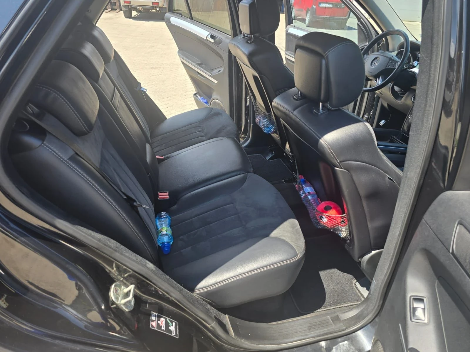 Mercedes-Benz 320, снимка 17 - Автомобили и джипове - 55613629