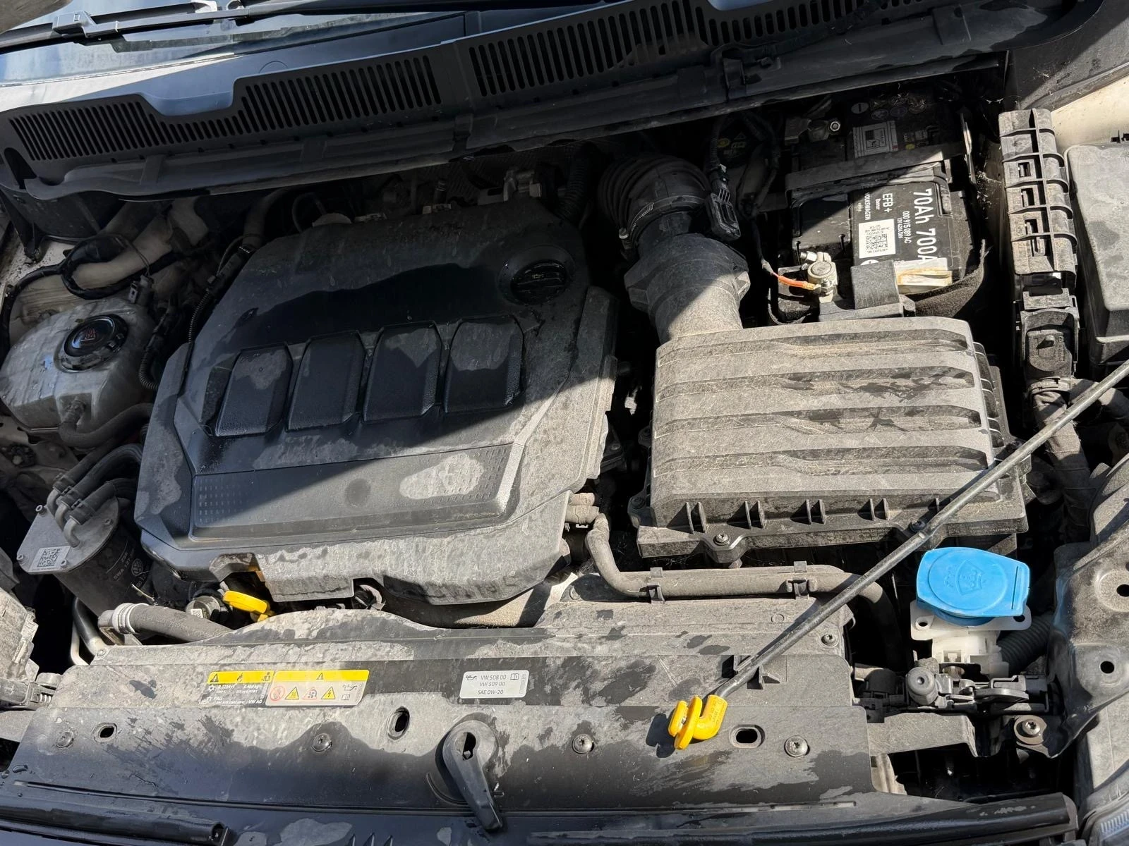 VW Caddy MAXI* 2.0TDI 102hp* 172000km* NAVI* ДДС, снимка 6 - Автомобили и джипове - 55709934