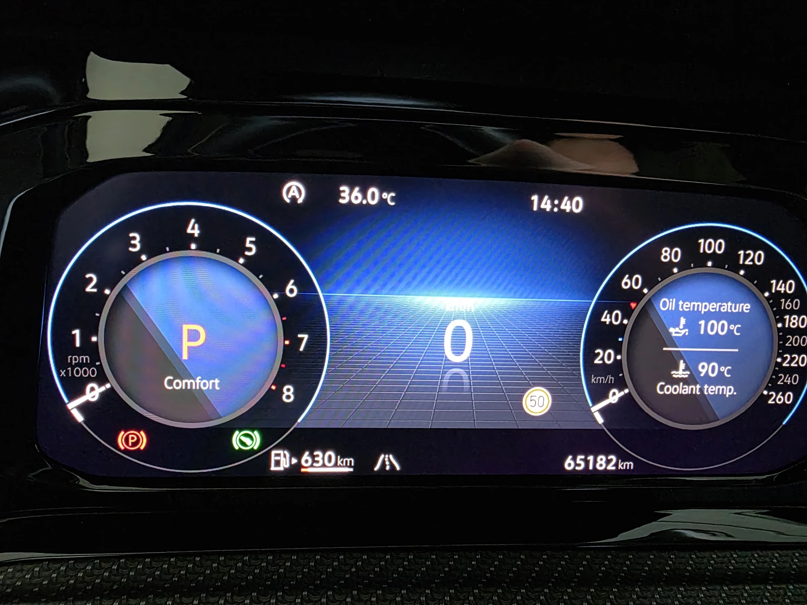 VW Golf 1.5 eTSI R-Line DSG, снимка 17 - Автомобили и джипове - 55792545