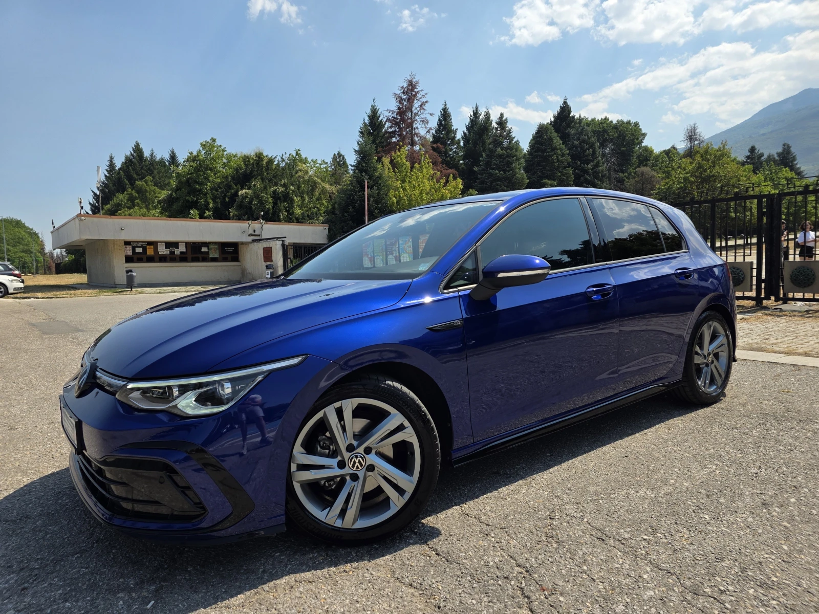 VW Golf 1.5 eTSI R-Line DSG