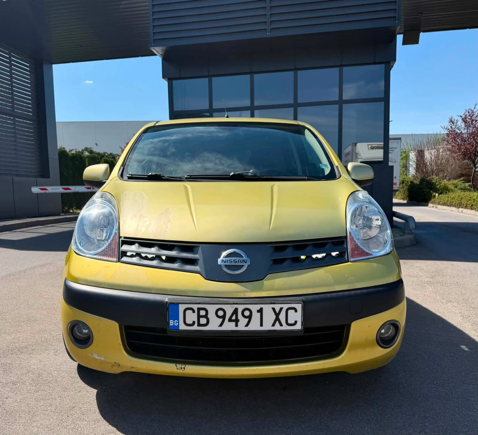 Nissan Note, снимка 5 - Автомобили и джипове - 55800790