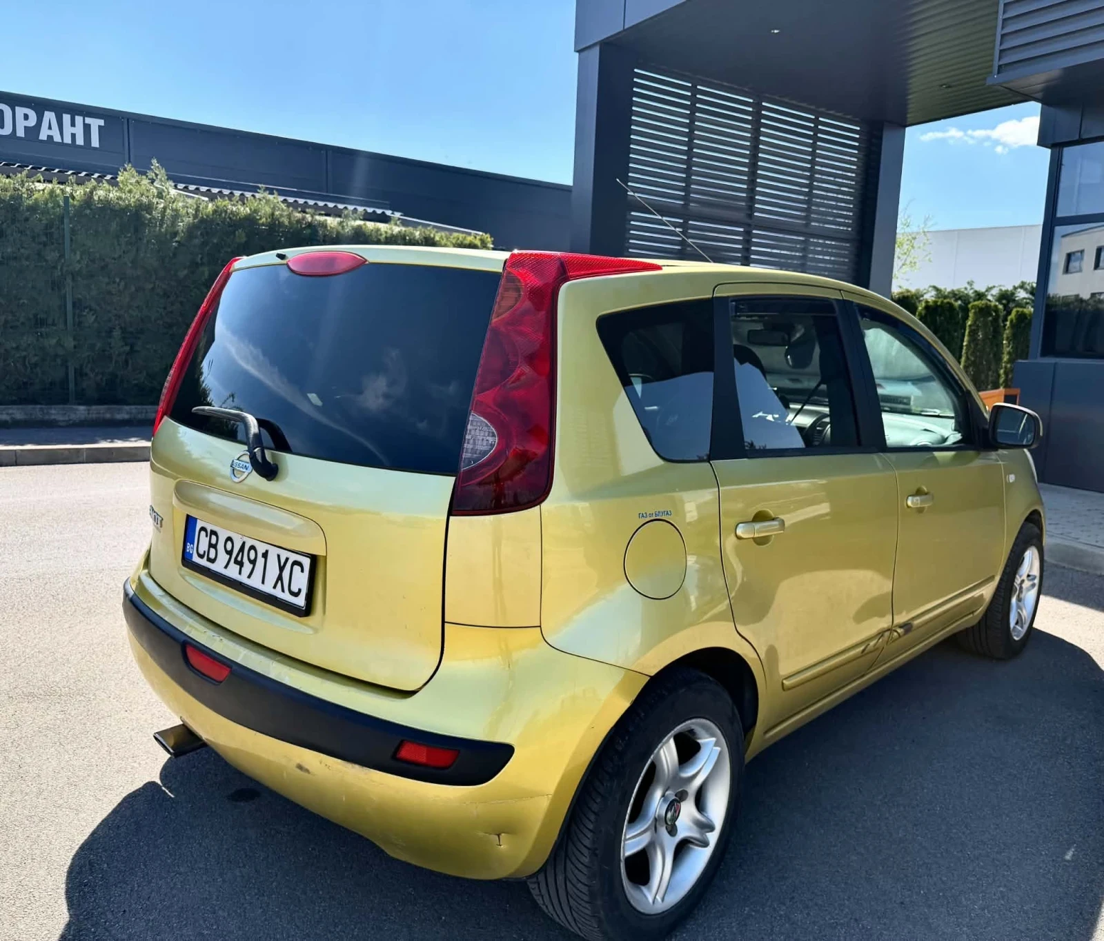 Nissan Note, снимка 4 - Автомобили и джипове - 55800790