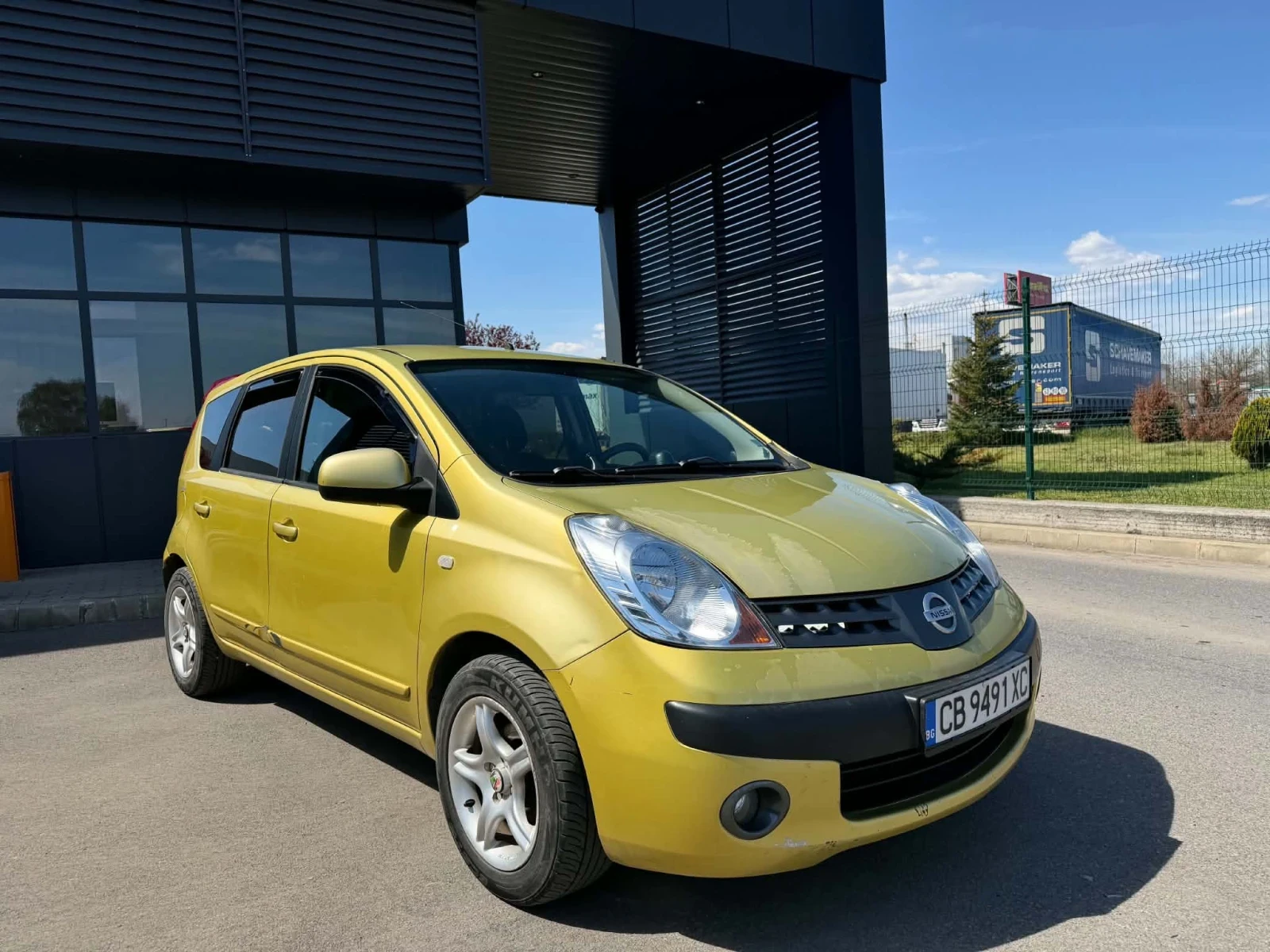 Nissan Note, снимка 2 - Автомобили и джипове - 55800790