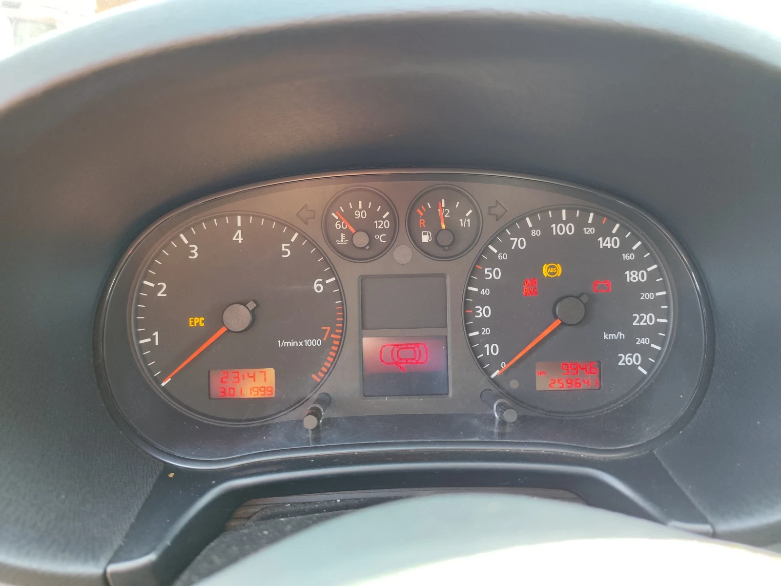 Audi A3 1.8T Quattro, снимка 7 - Автомобили и джипове - 55906309