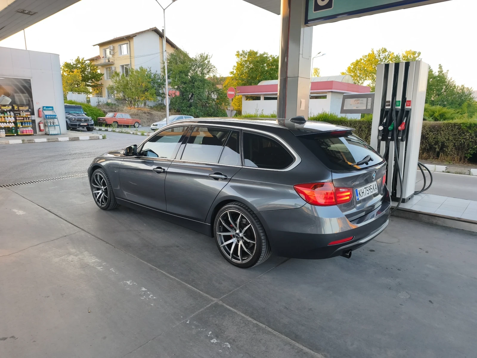 BMW 320 BMW 318xd "sport" TOP!! , снимка 4 - Автомобили и джипове - 56042462