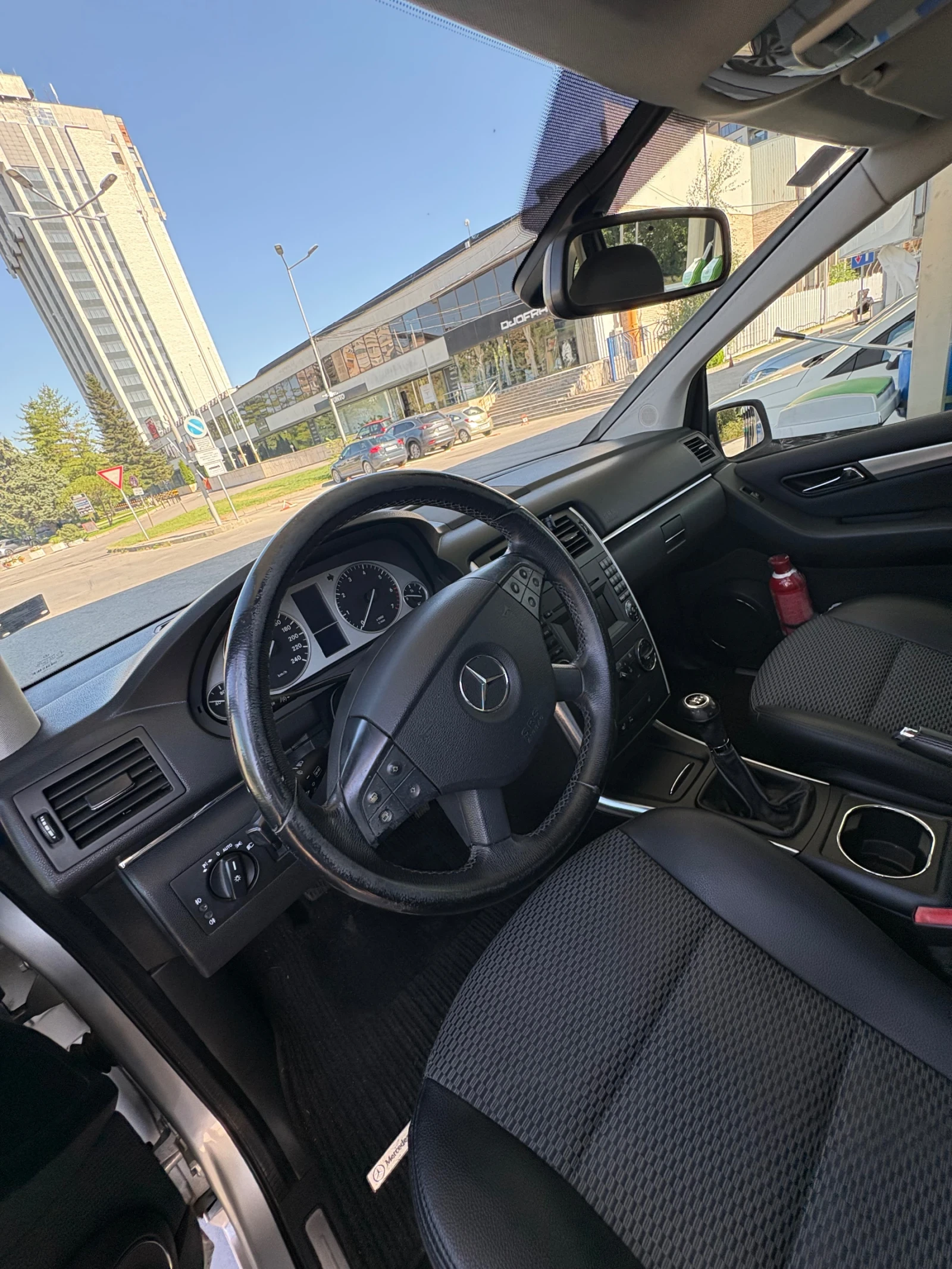 Mercedes-Benz B 180 ������ ����� | Mobile.bg � ����������� 9