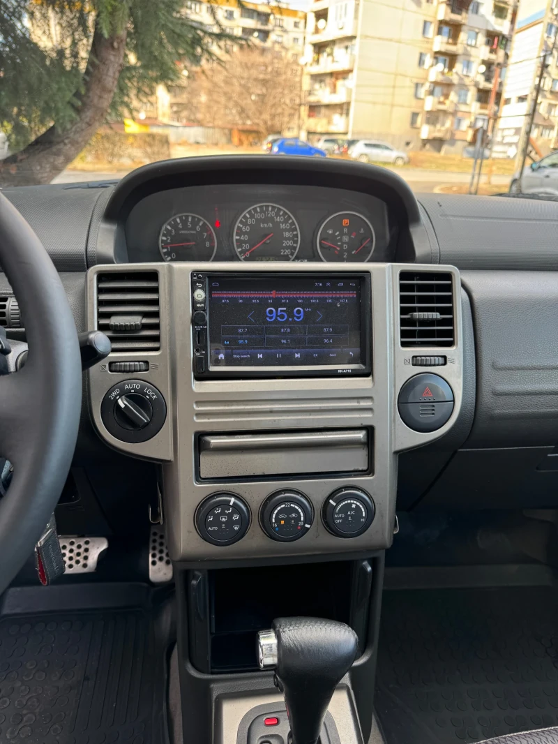 Nissan X-trail 2.5 бензин, автоматик, 4х4, снимка 12 - Автомобили и джипове - 48297905