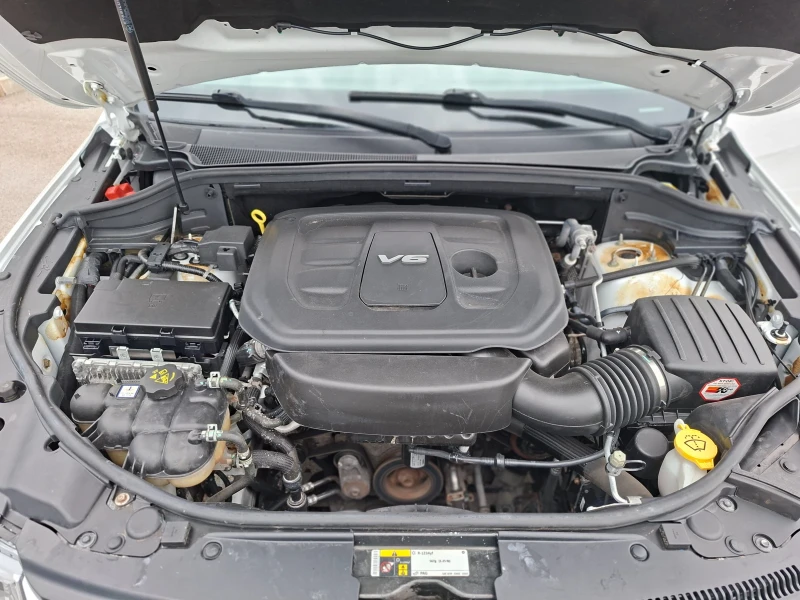 Jeep Grand cherokee LIMITED 3.6 294hp, снимка 14 - Автомобили и джипове - 51682519