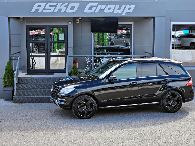 Mercedes-Benz ML 350 ! AMG/SPORT/DISTR/CAMERA/AMBIENT/AIR/BLIND SPOT/L, снимка 17 - Автомобили и джипове - 51999839