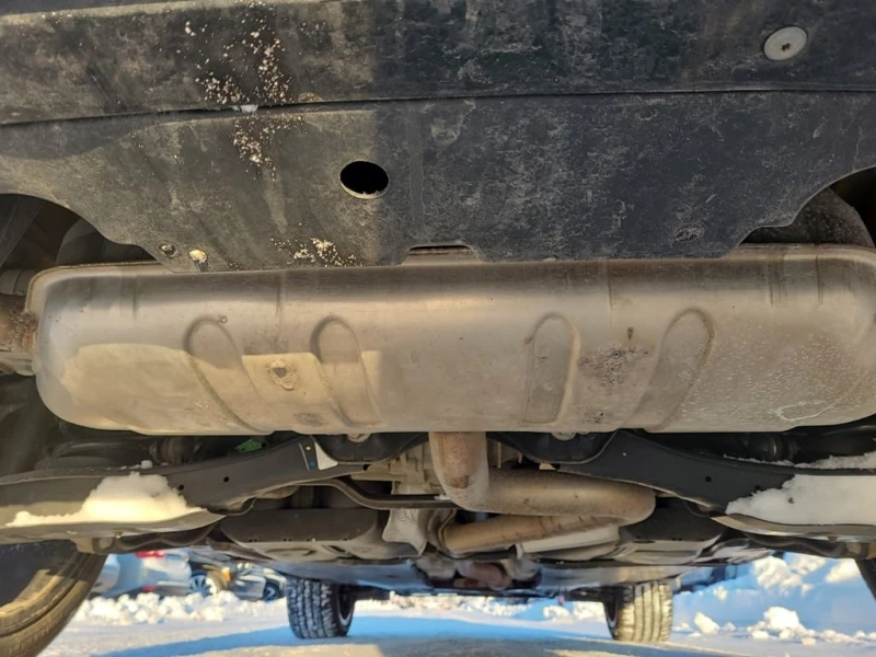 VW Tiguan * Highline R Line * CARFAX * БЕЗ ПЪРВОНАЧАЛНА ВНОС, снимка 14 - Автомобили и джипове - 53204858