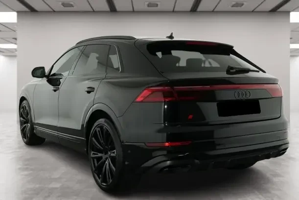 Audi Q8 50 TDI Quattro = S-line = Black OpticPlus Гаранция, снимка 3 - Автомобили и джипове - 54004661