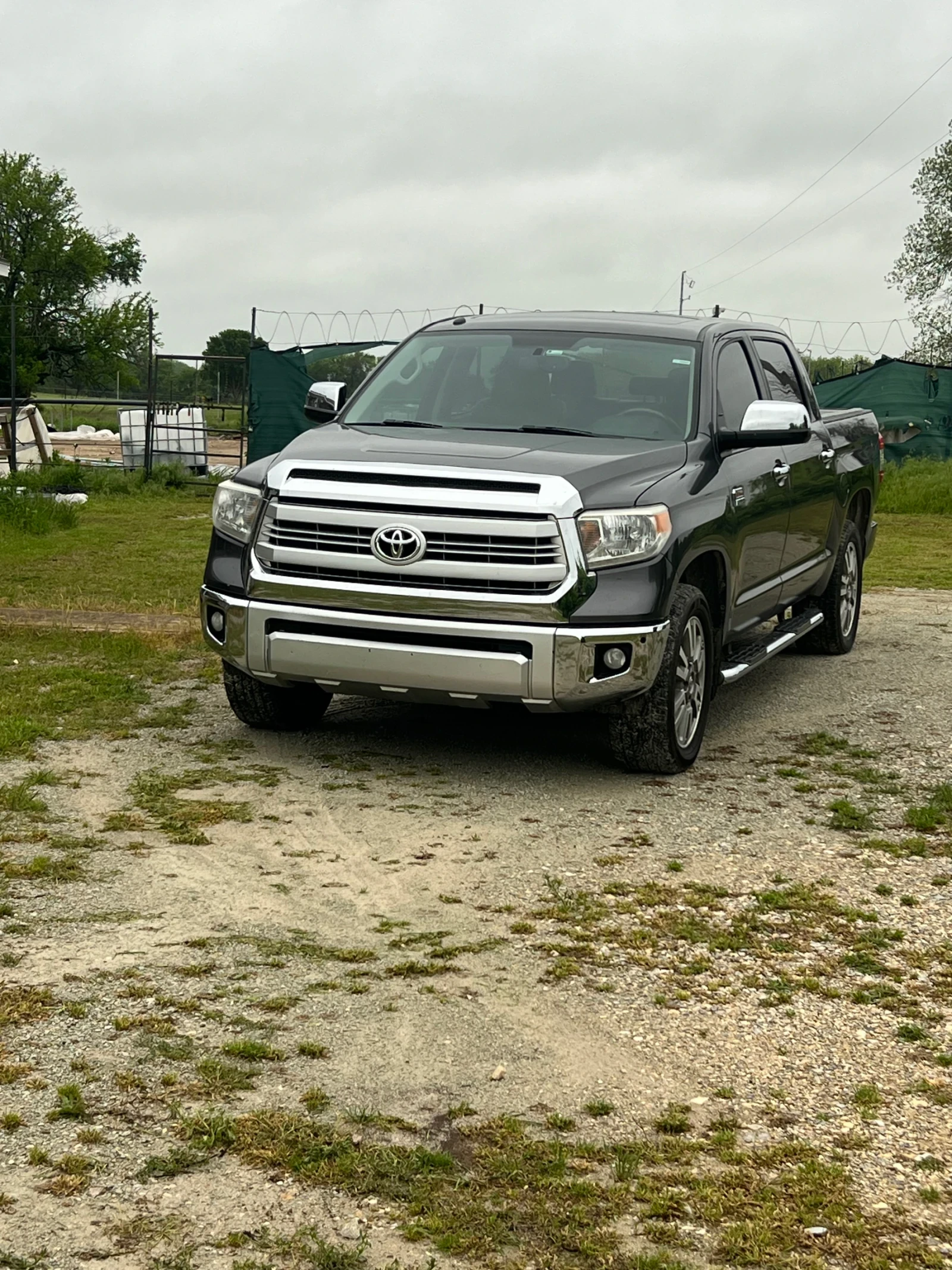 Toyota Tundra 1794 Edition - изображение 2