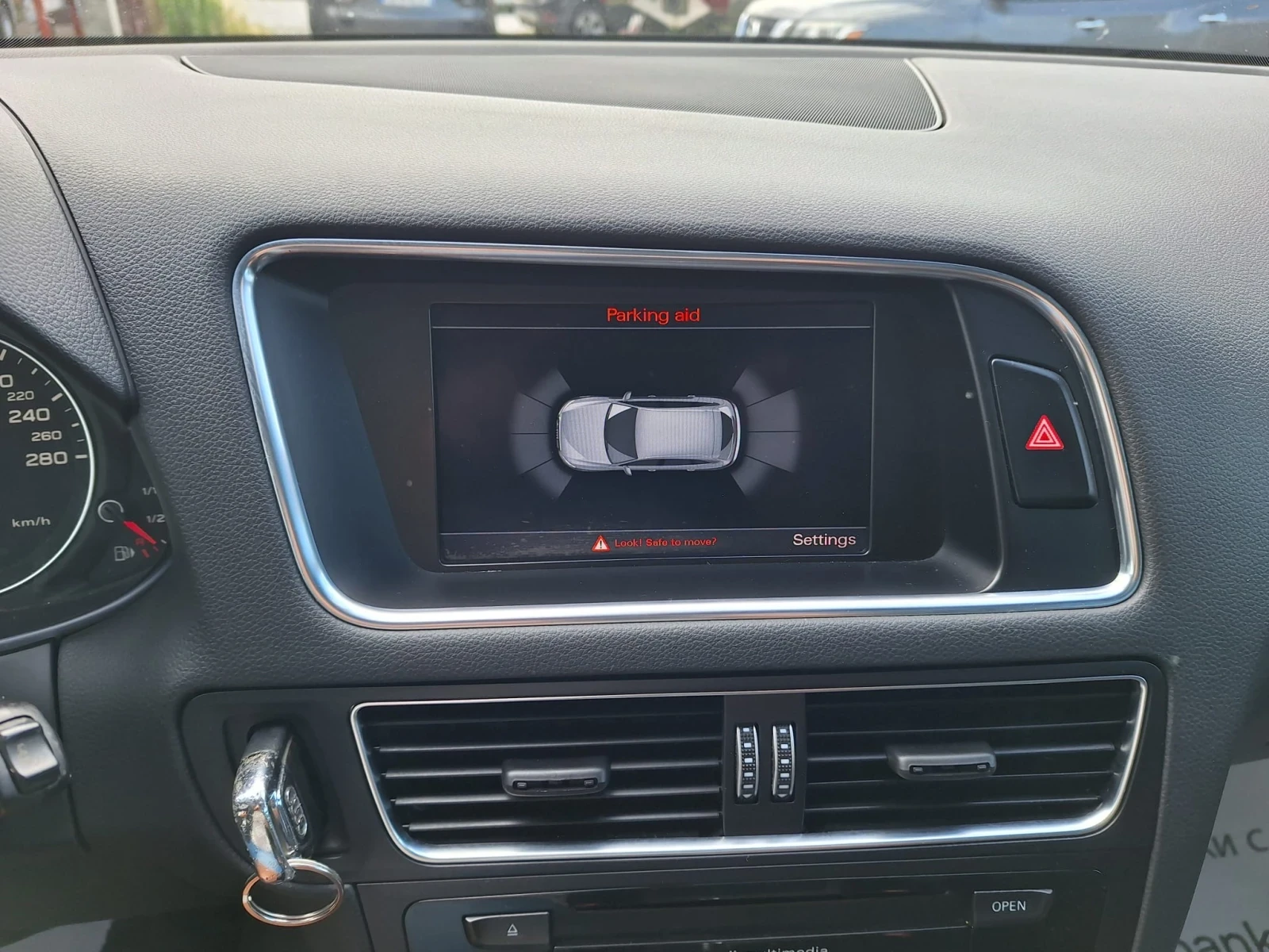 Audi Q5 2.0d* S-line/Face* , снимка 11 - Автомобили и джипове - 55601013