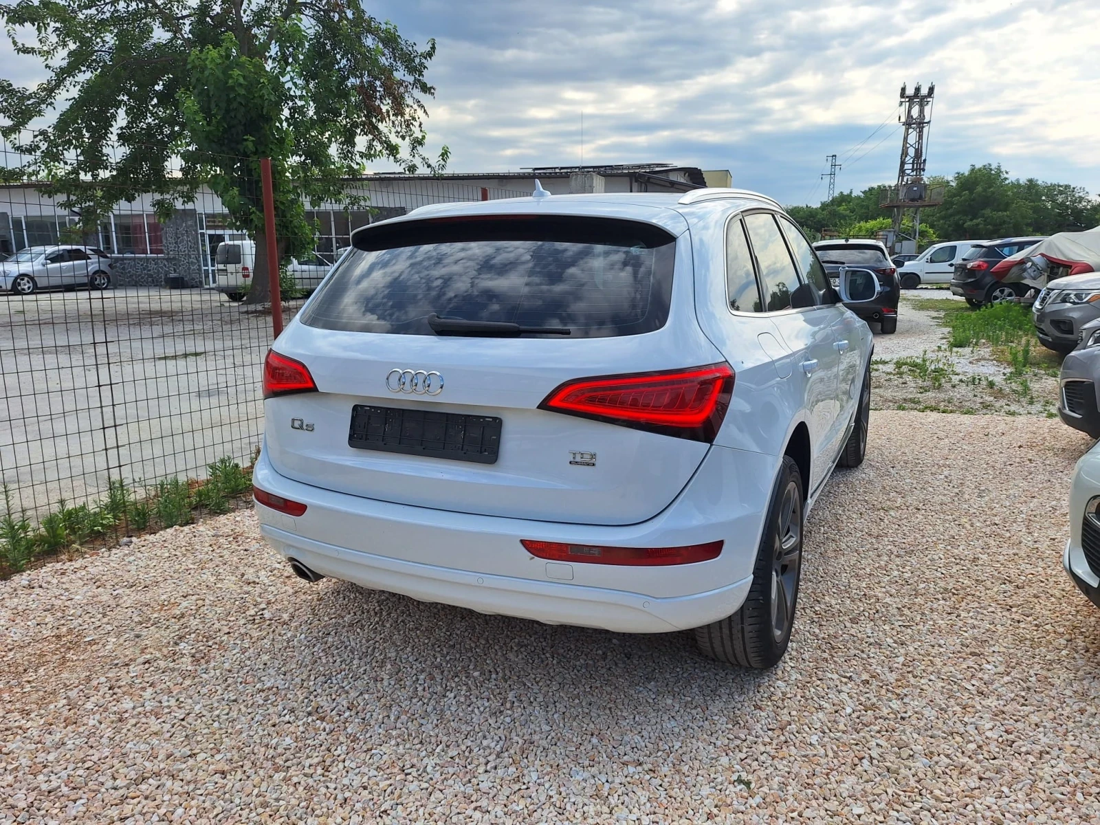 Audi Q5 2.0d* S-line/Face* , снимка 3 - Автомобили и джипове - 55601013