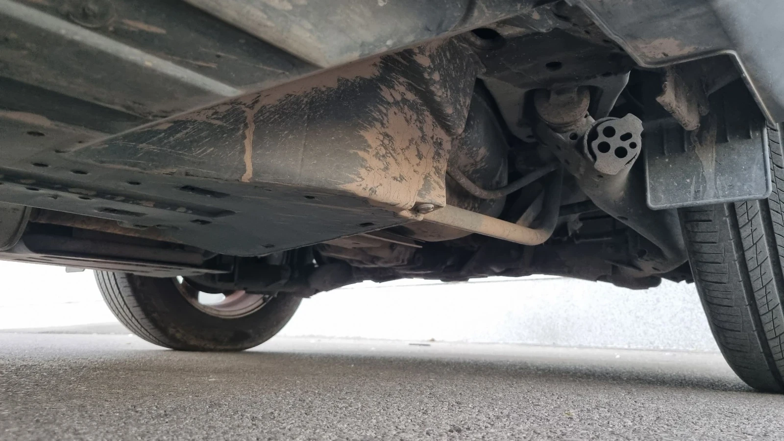 Honda Cr-v 2.0i , снимка 15 - Автомобили и джипове - 56035449