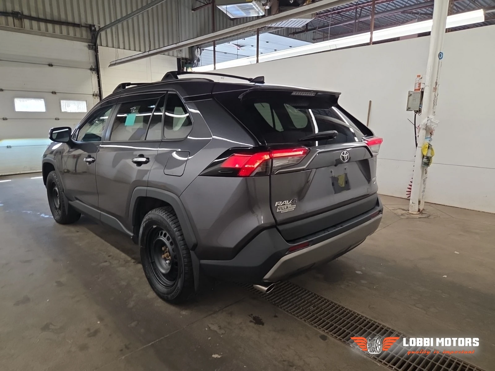 Toyota Rav4, снимка 4 - Автомобили и джипове - 56099097