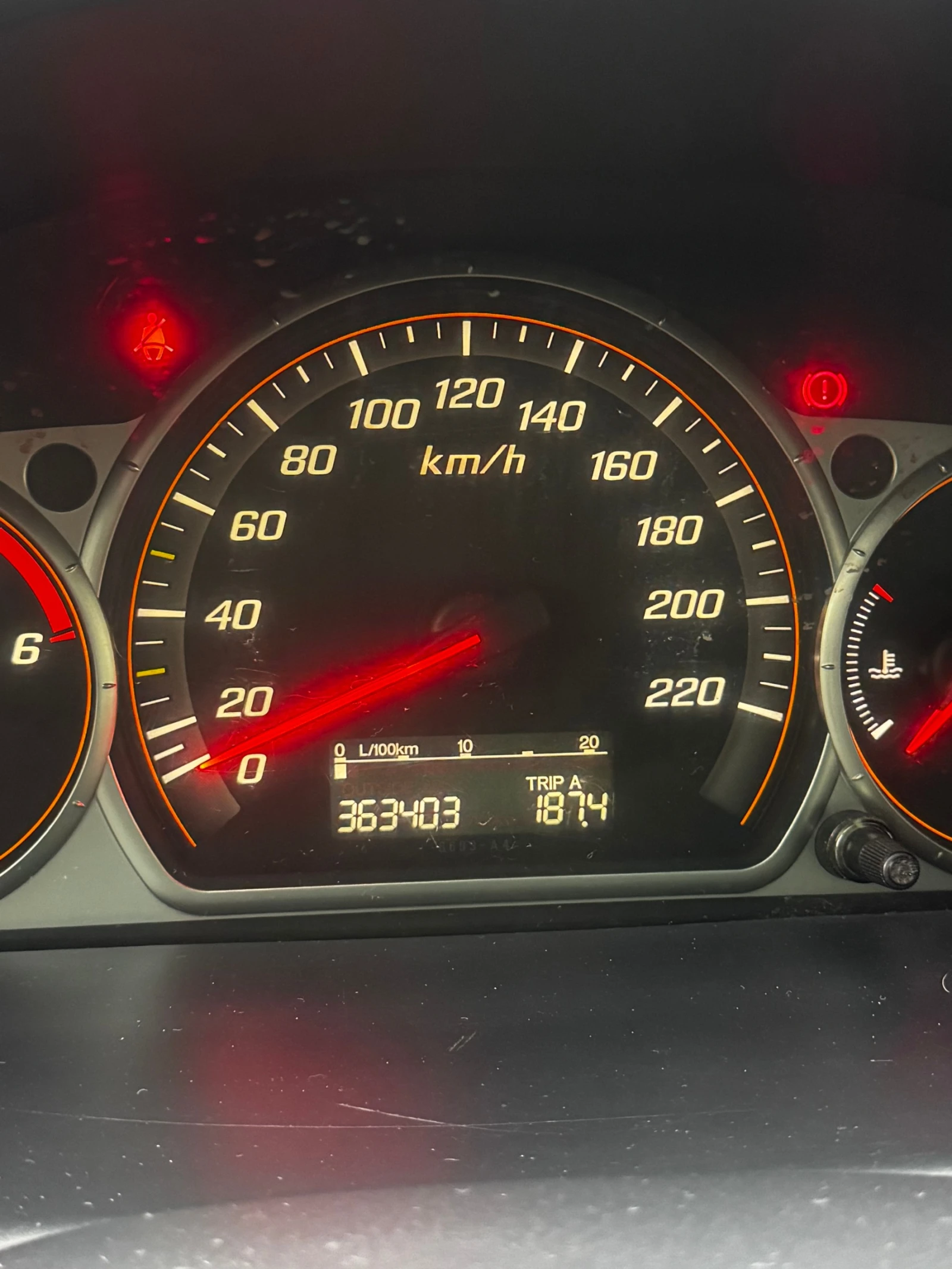 Honda Cr-v 2.2 i-CTDi | 2006 | 140 �.�. | 6 �������� | 4x4 |  | Mobile.bg � ����������� 9