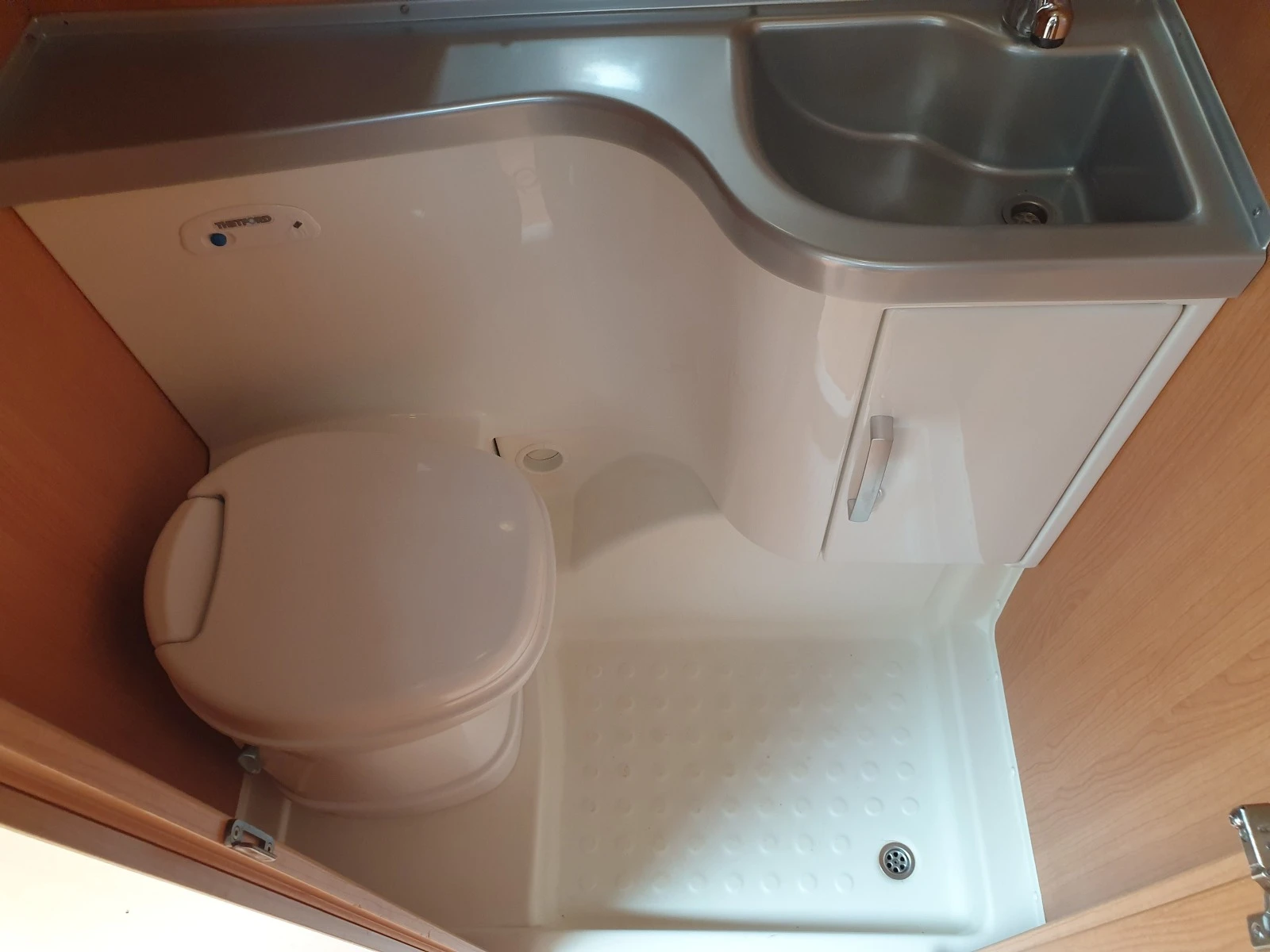  Wilk 650  | Mobile.bg   16