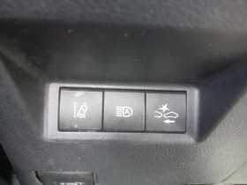 Toyota Yaris 1.5i 4ц., снимка 12