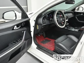 Kia Stinger * 2.0T* PRIME* КОЖА* ПОДГРЕВ* KEYLESS* КАМЕРИ* , снимка 7