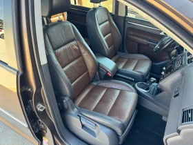 VW Touran 2.0TDI* АВТОМАТИК* KAMERA* PANORAMA* FULL* LIZING - 19800 лв. - 86638434 9