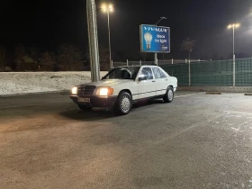 Mercedes-Benz 190 W201 , снимка 12