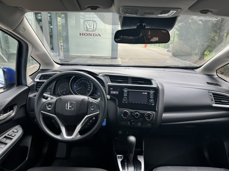 Honda Jazz 1.3 i-VTEC, снимка 10 - Автомобили и джипове - 45098478