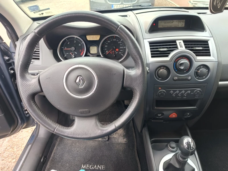 Renault Megane, снимка 6 - Автомобили и джипове - 48364330