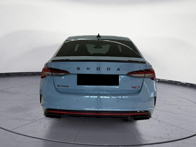 Skoda Octavia 2.0 TSI* RS* DSG* HUD* DISTR* 360 CAM* , снимка 4 - Автомобили и джипове - 51203312