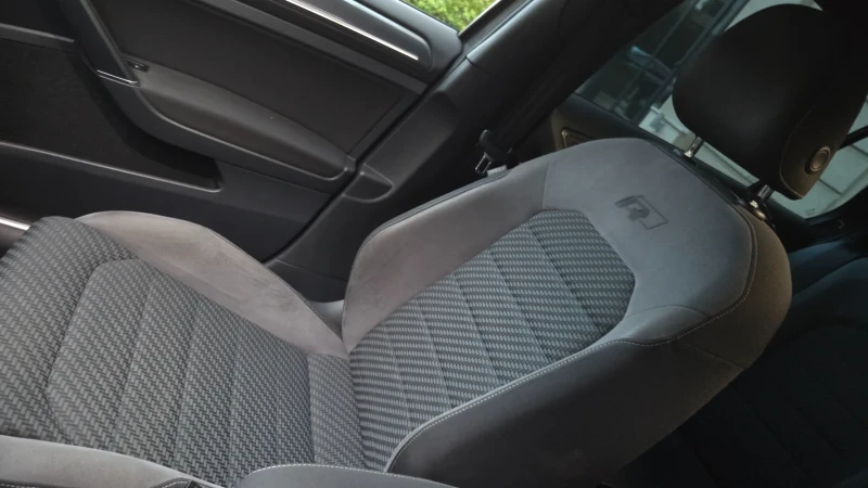 VW Golf R-line 1.4 tsi DSG, снимка 16 - Автомобили и джипове - 52500714